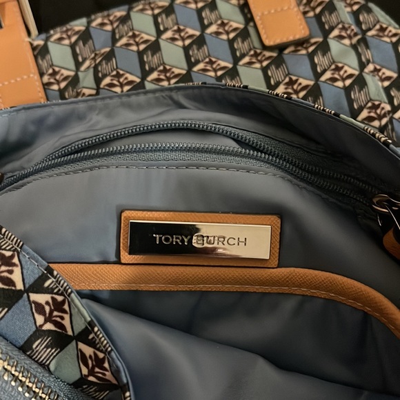 Purse - Picture 4 of 4